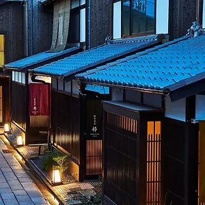 Inari Ohan , Kyoto Japan